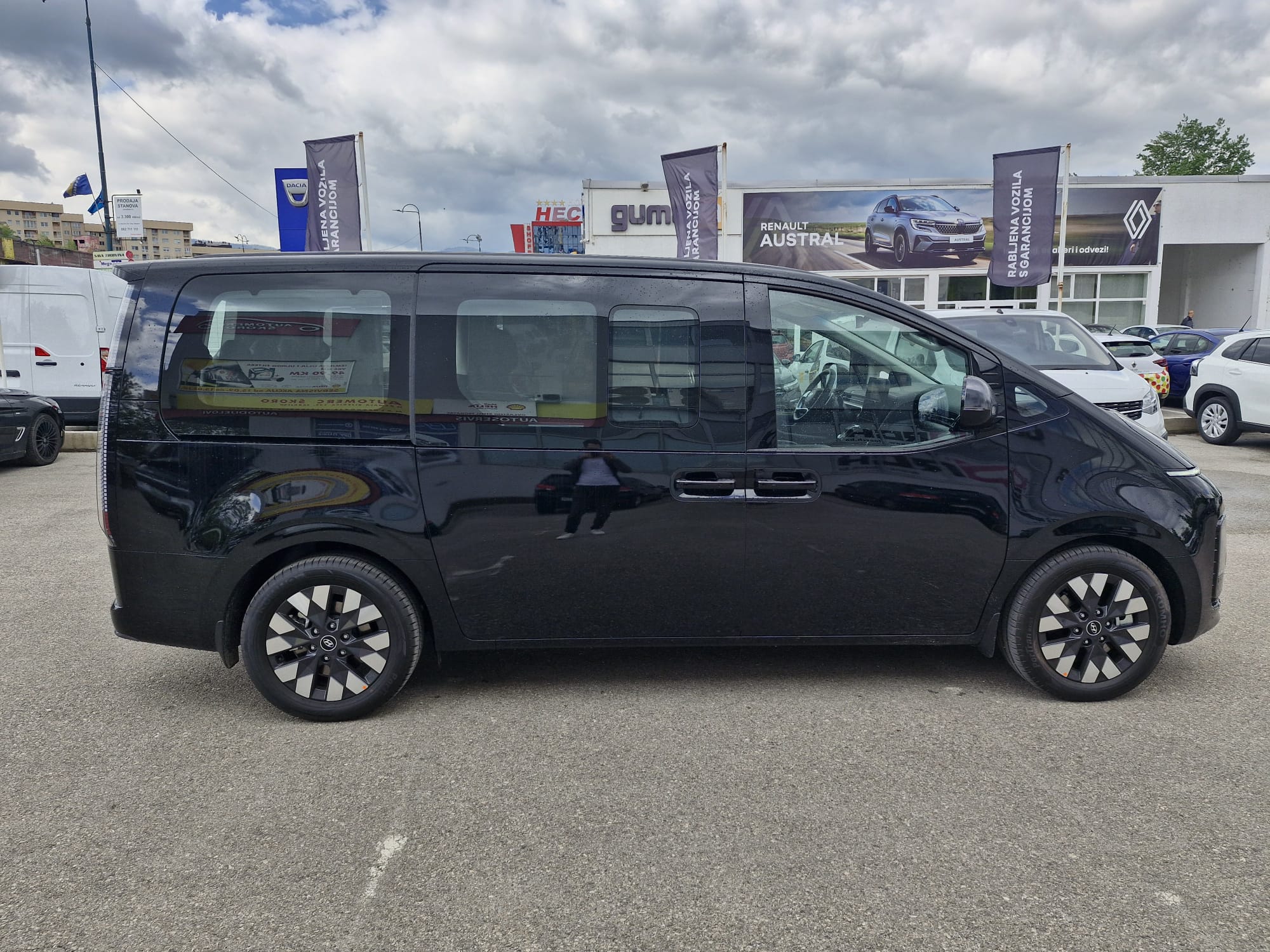 Hyundai Staria Premium 2022